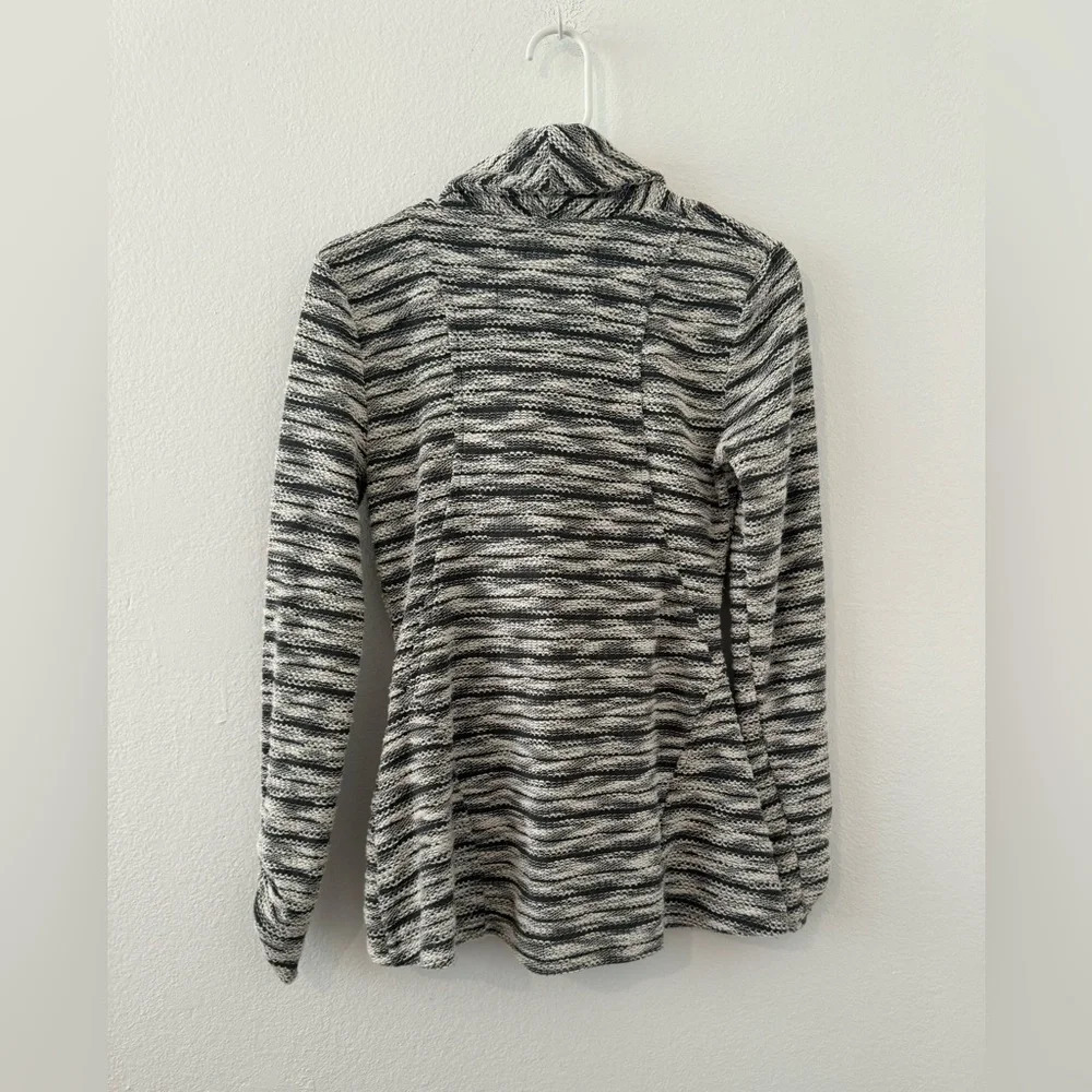 Anthropologie Saturday Sunday Sidewinder Asymmetrical Button Up Cardigan Size Sm - Picture 2 of 9